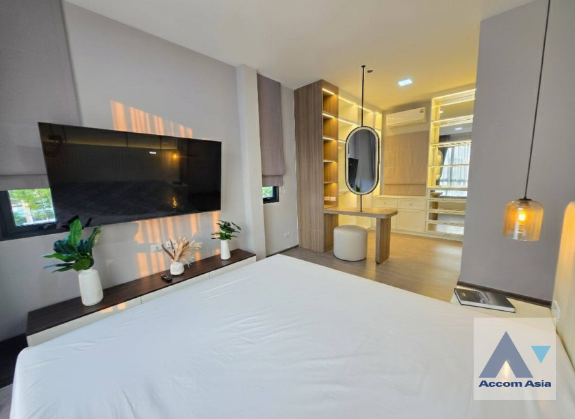 13  4 br House for rent and sale in Samutprakan ,Samutprakan  at Grande Pleno Sukhumvit - Bangna AA45752