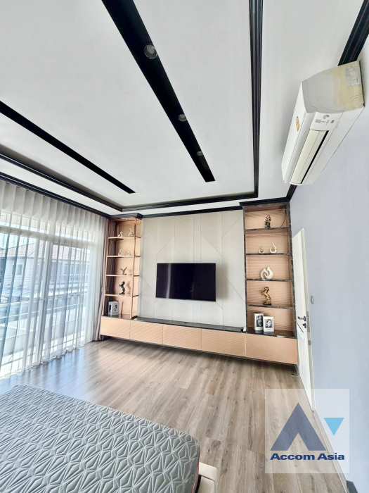 11  3 br House For Rent in Samutprakan ,Samutprakan  at Mantana 2 Bangna Km.7 AA45756