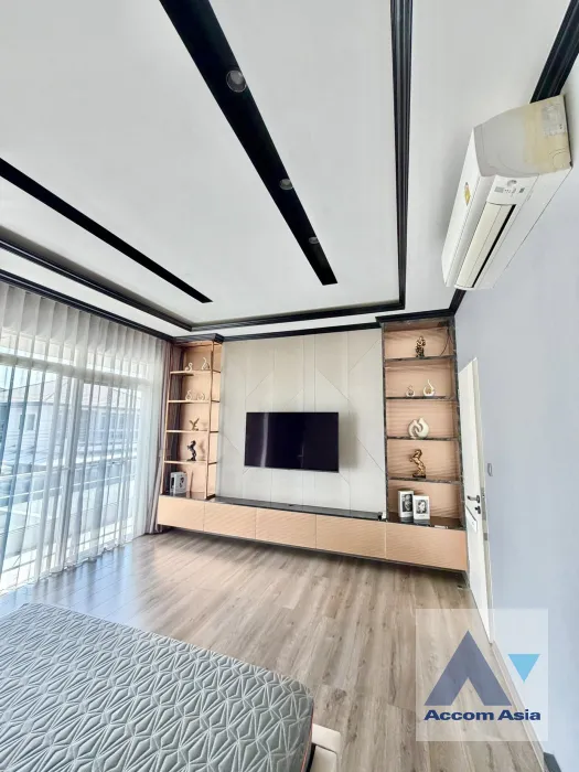 11  3 br House For Rent in Samutprakan ,Samutprakan  at Mantana 2 Bangna Km.7 AA45756