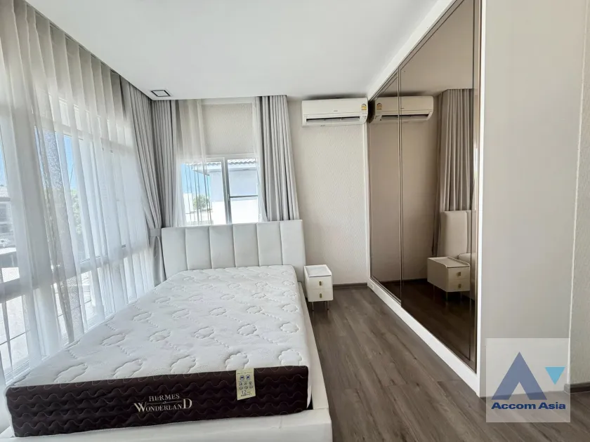 8  3 br House For Rent in Samutprakan ,Samutprakan  at Mantana 2 Bangna Km.7 AA45756