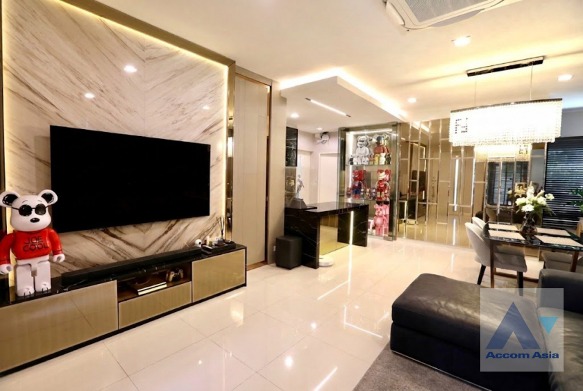  1  3 br House For Rent in Samutprakan ,Samutprakan  at Mantana 2 Bangna Km.7 AA45756