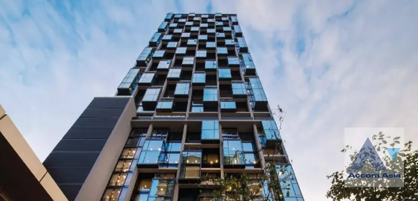  2  2 br Condominium For Rent in Ploenchit ,Bangkok BTS Chitlom at 28 Chidlom AA45758