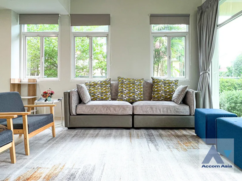 unitFully Furnished, Pet friendly |  3 Bedrooms  House For Rent in Latkrabang, Bangkok  (AA45760)