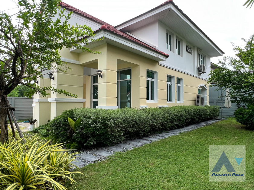 14  3 br House For Rent in Latkrabang ,Bangkok  at Baan Baramed AA45760