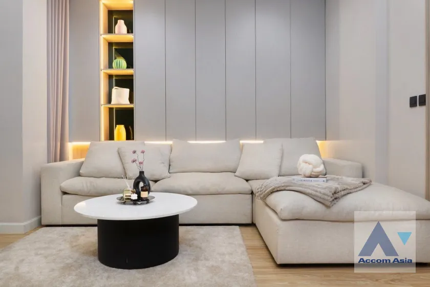  1  3 br House for rent and sale in Sukhumvit ,Bangkok BTS Punnawithi at The Gentry Sukhumvit 101 AA45761