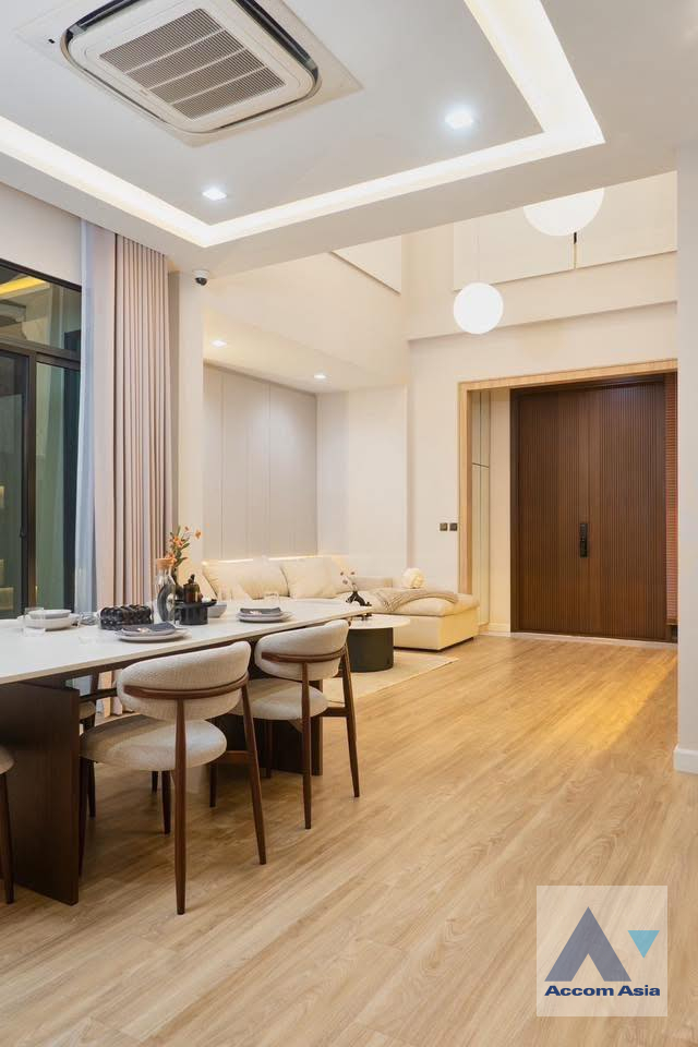  1  3 br House for rent and sale in Sukhumvit ,Bangkok BTS Punnawithi at The Gentry Sukhumvit 101 AA45761