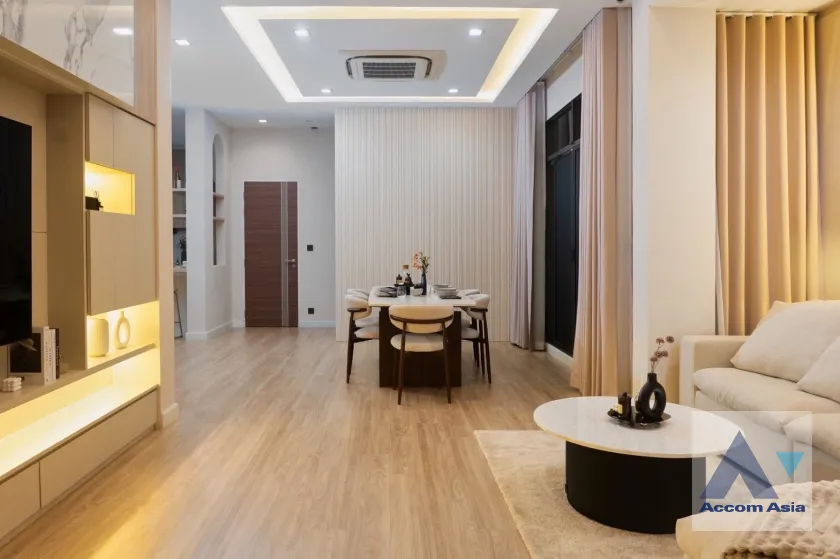 5  3 br House for rent and sale in Sukhumvit ,Bangkok BTS Punnawithi at The Gentry Sukhumvit 101 AA45761