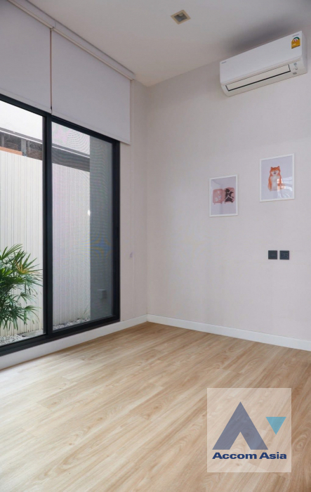 19  3 br House for rent and sale in Sukhumvit ,Bangkok BTS Punnawithi at The Gentry Sukhumvit 101 AA45761