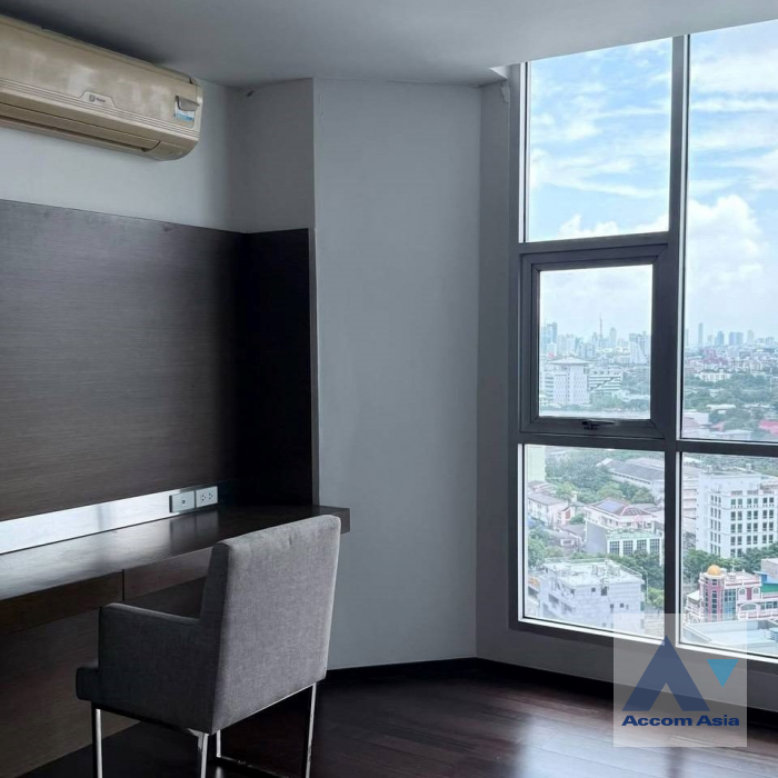 condominium for rent in Sathorn, Bangkok Code AA45763