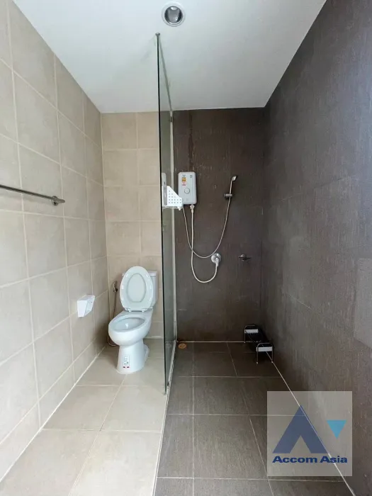 13  3 br Townhouse For Rent in Pattanakarn ,Bangkok BTS On Nut at Areeya Mandarina 77 AA45766