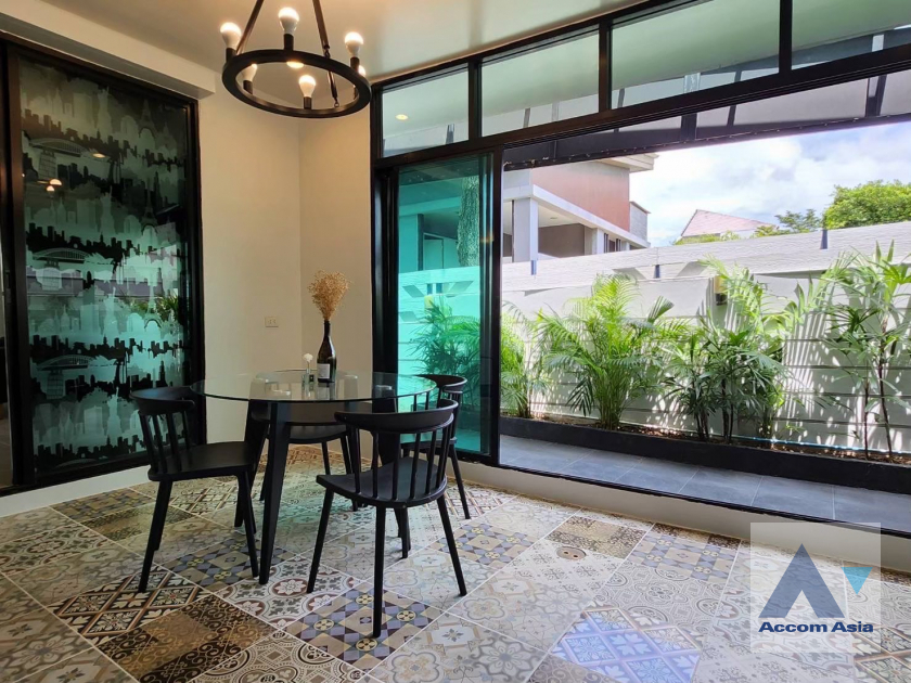  1  3 br Townhouse For Rent in Pattanakarn ,Bangkok BTS On Nut at Areeya Mandarina 77 AA45766