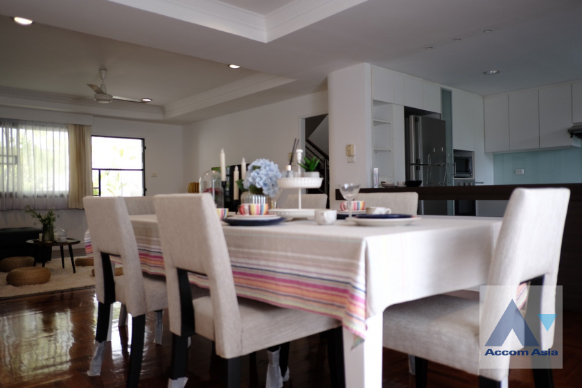 5  5 br Townhouse For Rent in Sathorn ,Bangkok BTS Chong Nonsi at A Homely Place Residence AA45770