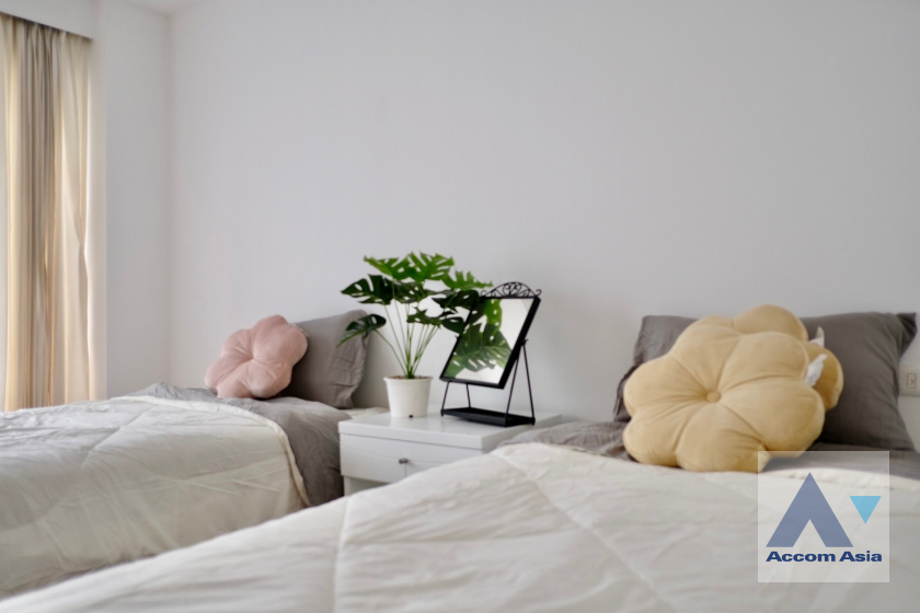 11  5 br Townhouse For Rent in Sathorn ,Bangkok BTS Chong Nonsi at A Homely Place Residence AA45770