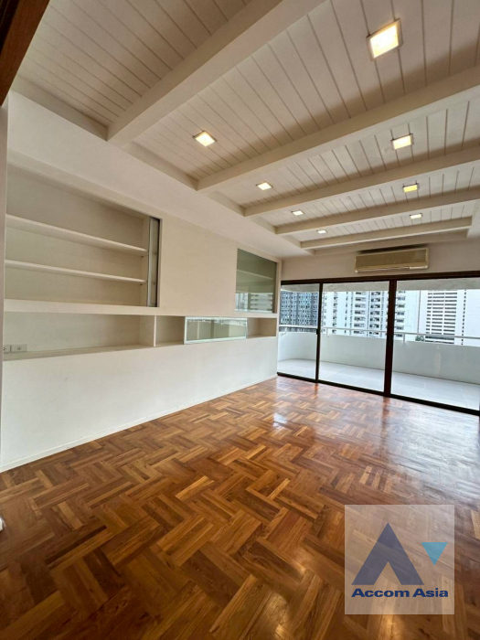  1  3 br Condominium For Rent in Sukhumvit ,Bangkok BTS Nana at Tower Park AA45771