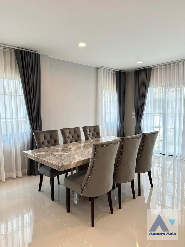 5  4 br House for rent and sale in Samutprakan ,Samutprakan  at Centro Bangna Phase 2 AA45772