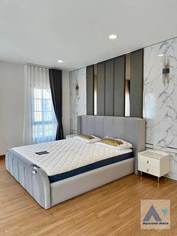 8  4 br House for rent and sale in Samutprakan ,Samutprakan  at Centro Bangna Phase 2 AA45772