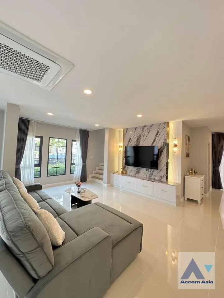  1  4 br House for rent and sale in Samutprakan ,Samutprakan  at Centro Bangna Phase 2 AA45772