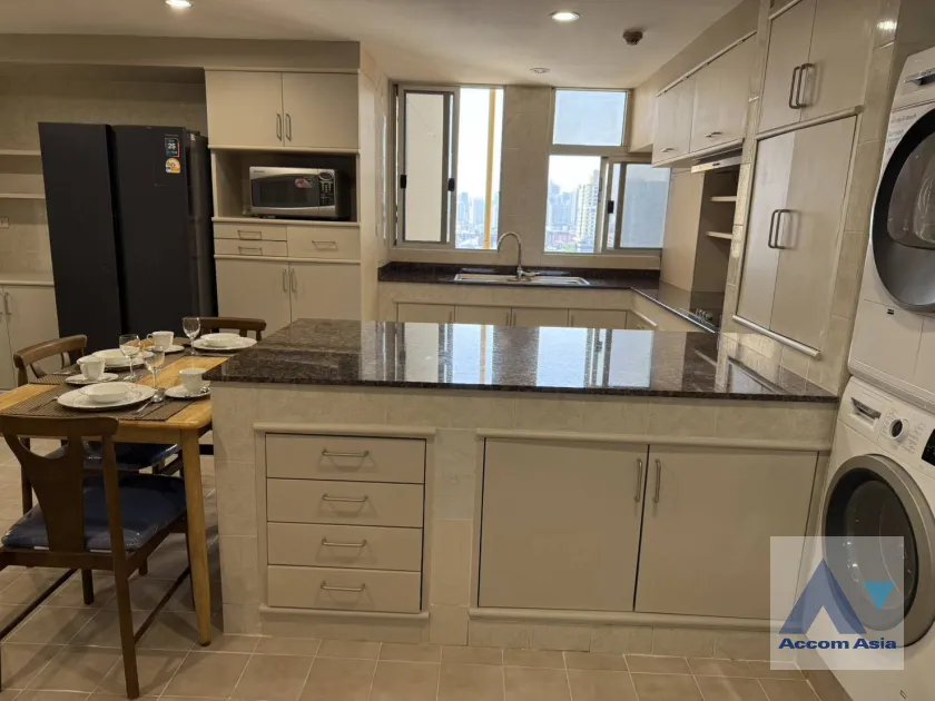 14  3 br Condominium For Rent in Sukhumvit ,Bangkok BTS Ekkamai at Tai Ping Tower AA45774