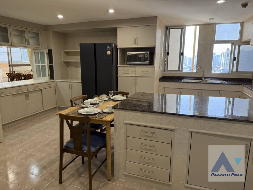 12  3 br Condominium For Rent in Sukhumvit ,Bangkok BTS Ekkamai at Tai Ping Tower AA45774