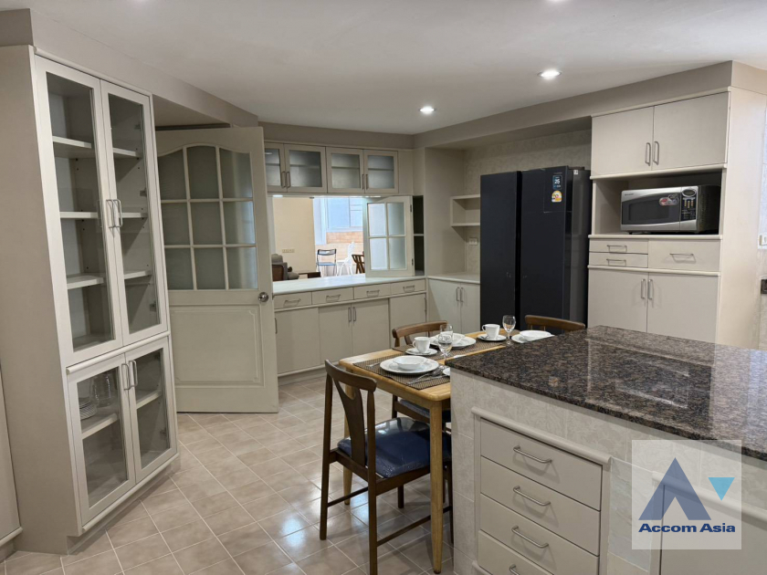 11  3 br Condominium For Rent in Sukhumvit ,Bangkok BTS Ekkamai at Tai Ping Tower AA45774