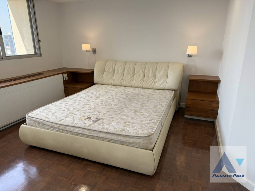 16  3 br Condominium For Rent in Sukhumvit ,Bangkok BTS Ekkamai at Tai Ping Tower AA45774