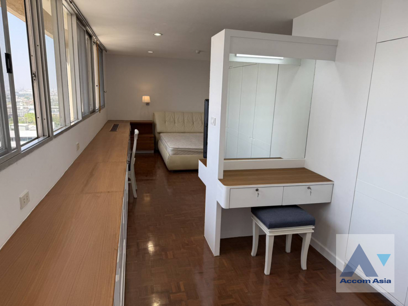 21  3 br Condominium For Rent in Sukhumvit ,Bangkok BTS Ekkamai at Tai Ping Tower AA45774