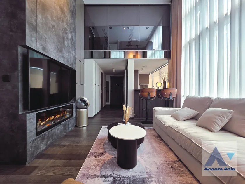 unitFully Furnished, Duplex Condo |  1 Bedroom  Condominium For Rent in Ploenchit, Bangkok  near BTS Ratchathewi (AA45775)