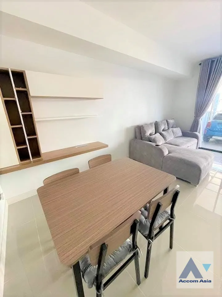 unitFully Furnished |  3 Bedrooms  Townhouse For Rent & Sale in Samutprakan, Samutprakan  (AA45777)
