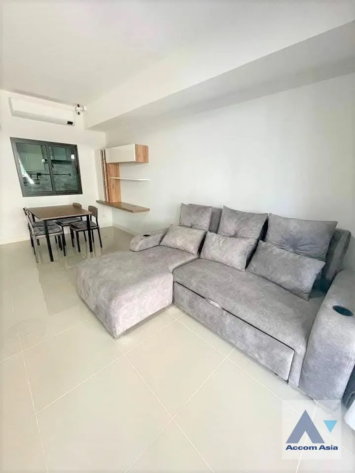 unitFully Furnished |  3 Bedrooms  Townhouse For Rent & Sale in Samutprakan, Samutprakan  (AA45777)