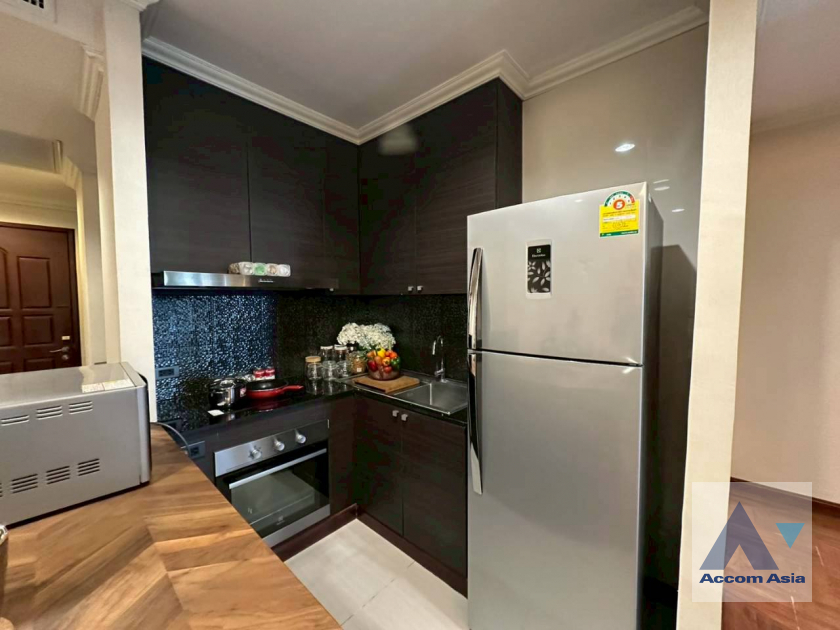 10  2 br Apartment For Rent in Ploenchit ,Bangkok BTS Ploenchit at Residence of Bangkok AA45778