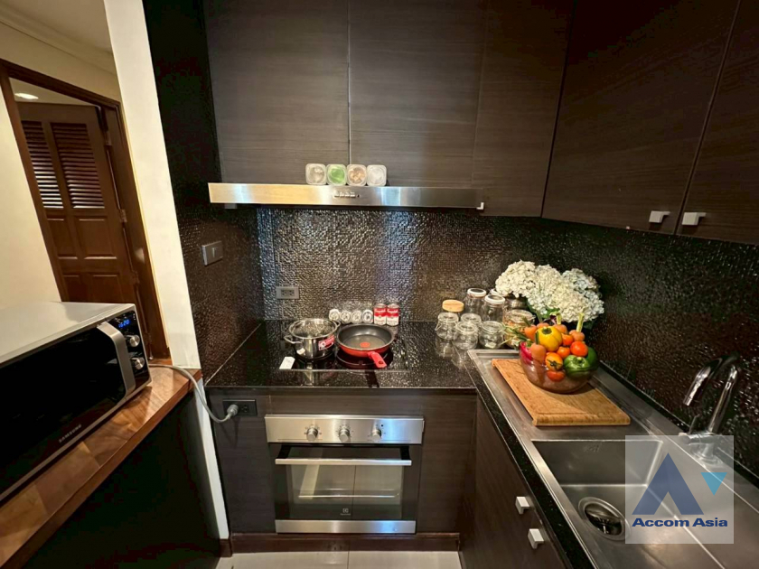 11  2 br Apartment For Rent in Ploenchit ,Bangkok BTS Ploenchit at Residence of Bangkok AA45778