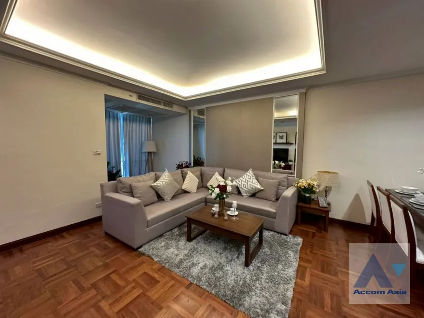 unit 2 Bedrooms  Apartment For Rent in Ploenchit, Bangkok  near BTS Ploenchit (AA45778)