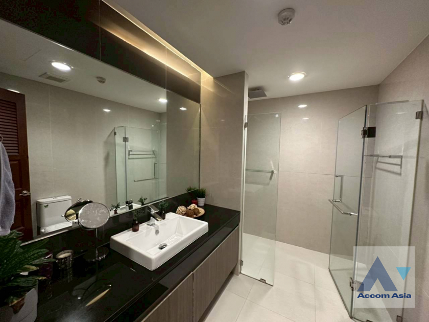 23  2 br Apartment For Rent in Ploenchit ,Bangkok BTS Ploenchit at Residence of Bangkok AA45778