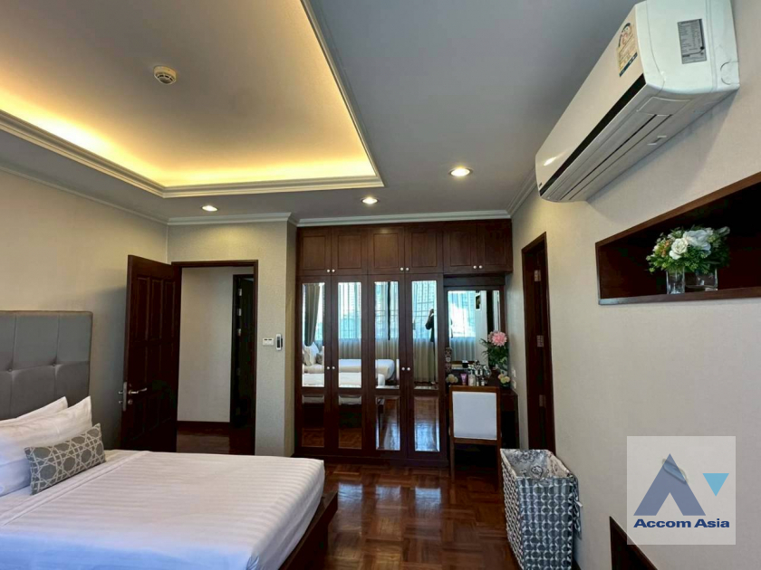 19  2 br Apartment For Rent in Ploenchit ,Bangkok BTS Ploenchit at Residence of Bangkok AA45778