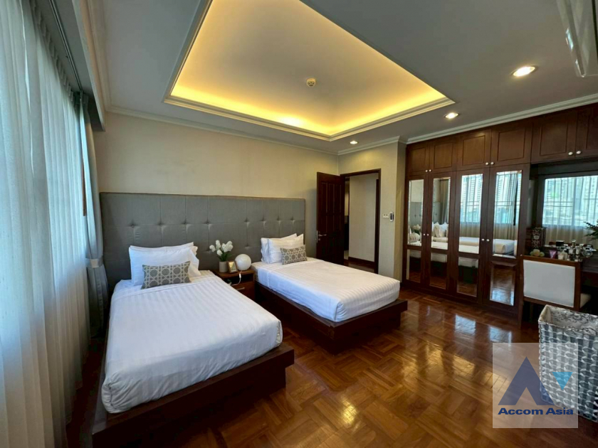17  2 br Apartment For Rent in Ploenchit ,Bangkok BTS Ploenchit at Residence of Bangkok AA45778