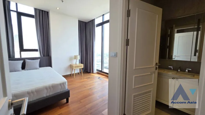 12  3 br Condominium For Rent in Rama 3 ,Bangkok BTS Saphan Taksin at Altitude Symphony Condominium AA45779