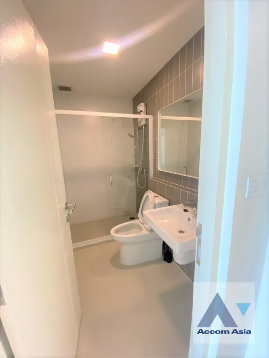 12  2 br Townhouse For Rent in Samutprakan ,Samutprakan  at Villaggio Srinakarin-Bangna 2 AA45781