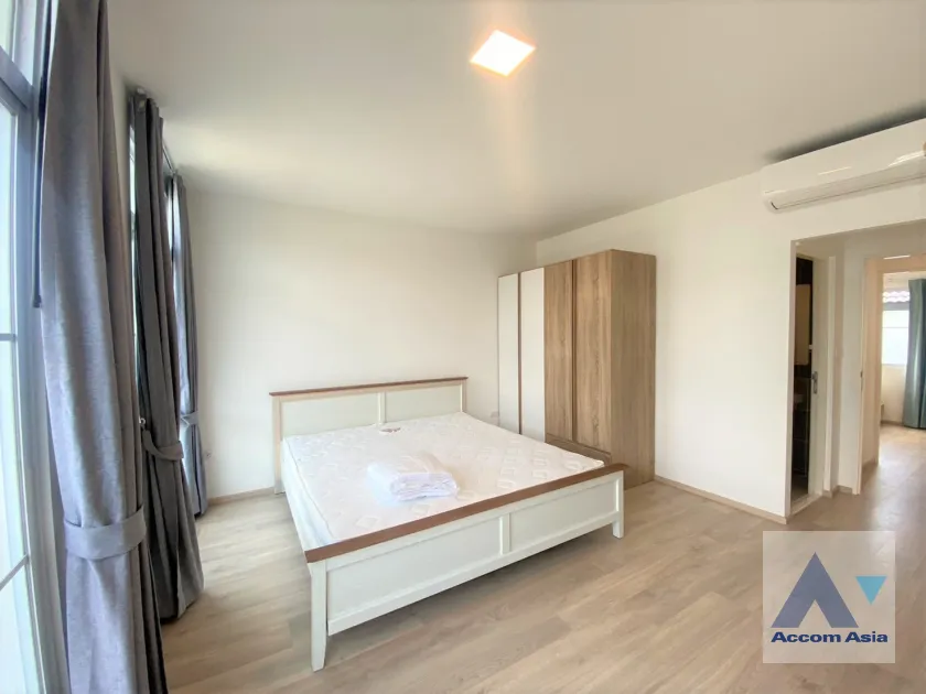 6  2 br Townhouse For Rent in Samutprakan ,Samutprakan  at Villaggio Srinakarin-Bangna 2 AA45781