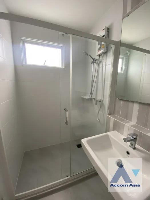 11  2 br Townhouse For Rent in Samutprakan ,Samutprakan  at Villaggio Srinakarin-Bangna 2 AA45781