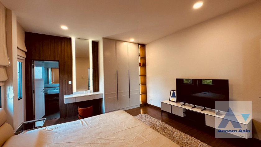 10  4 br House For Rent in Samutprakan ,Samutprakan BTS Bang Na at The City Bangna AA45783