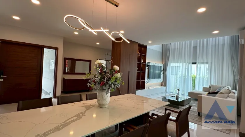 4  4 br House For Rent in Samutprakan ,Samutprakan BTS Bang Na at The City Bangna AA45783
