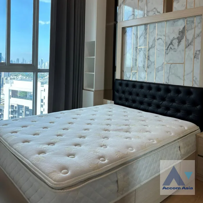unitFully Furnished |  2 Bedrooms  Condominium For Rent in Ratchadaphisek, Bangkok  near MRT Thailand Cultural Center (AA45784)