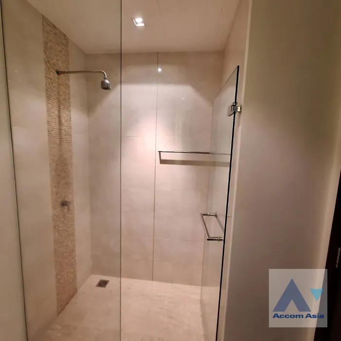 6  2 br Condominium for rent and sale in Sathorn ,Bangkok BRT Thanon Chan at The Lofts Yennakart AA45787