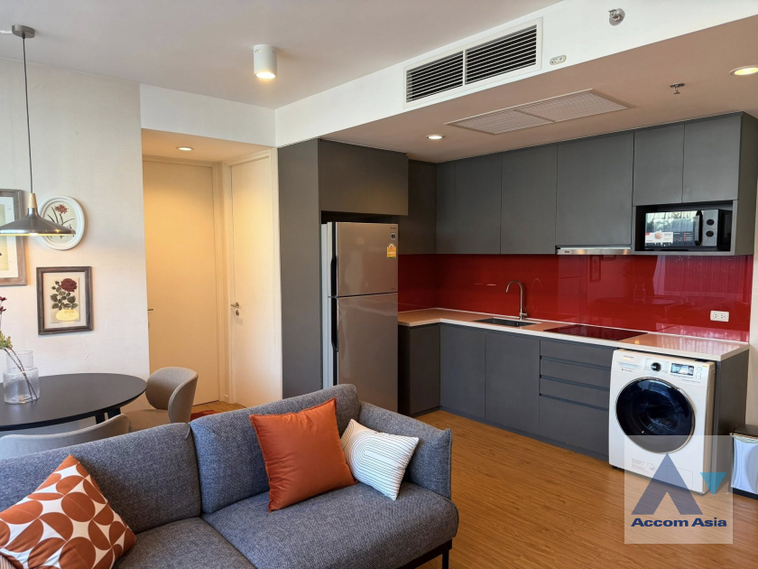 5  2 br Condominium For Rent in Silom ,Bangkok MRT Sam Yan - BTS Chong Nonsi at Siamese Surawong AA45788