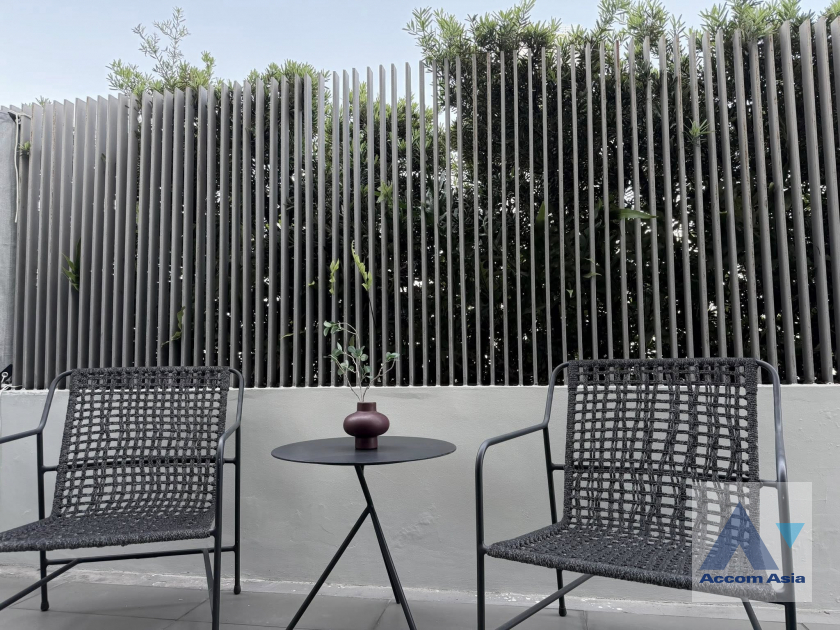  1  2 br Condominium For Rent in Silom ,Bangkok MRT Sam Yan - BTS Chong Nonsi at Siamese Surawong AA45788