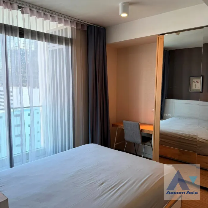 8  2 br Condominium For Rent in Silom ,Bangkok MRT Sam Yan - BTS Chong Nonsi at Siamese Surawong AA45788