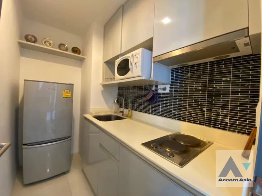 unit 2 Bedrooms  Condominium For Sale in Sukhumvit, Bangkok  near BTS On Nut (AA45789)