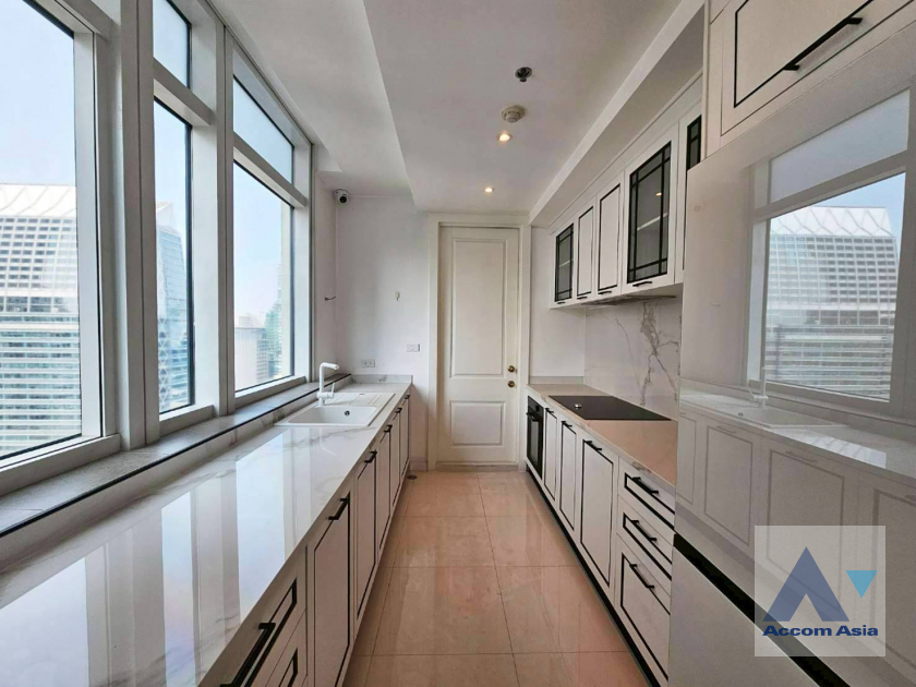  1  2 br Condominium For Rent in Ploenchit ,Bangkok BTS Ploenchit at Athenee Residence AA45790