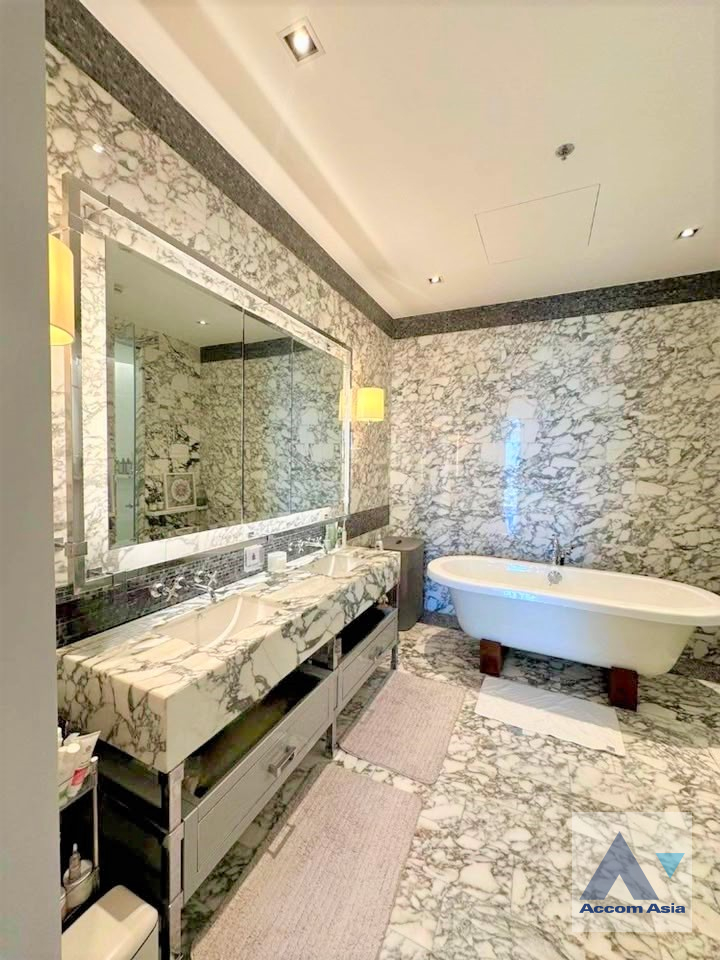 9  2 br Condominium For Rent in Silom ,Bangkok BTS Chong Nonsi at The Ritz Carlton Residences AA45797