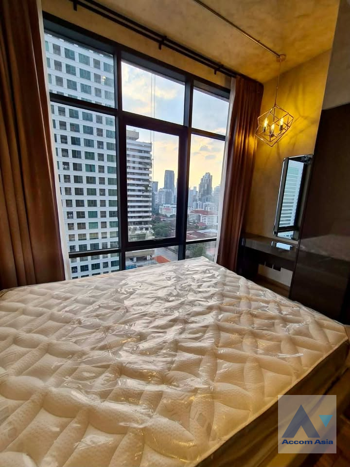 6  2 br Condominium For Sale in Sukhumvit ,Bangkok MRT Phetchaburi at The Lofts Asoke AA45801